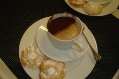 Mocha Cappuccino with Amaretti Biscuits